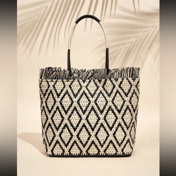 Summer Woven Tote Bag - Picture 2 of 4